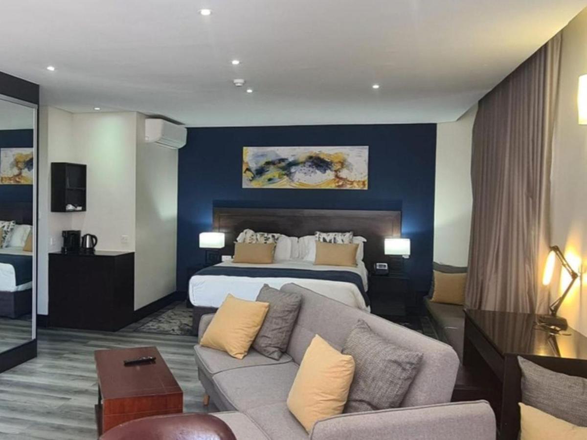 The Grand Aria Hotel And Conference Centre Gaborone Bilik gambar